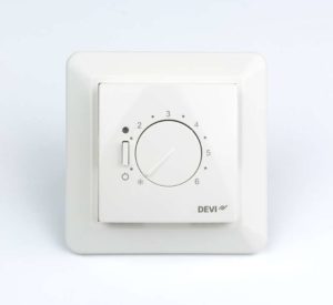 DEVIreg 530 ELKO thermostat with floor heating sensor